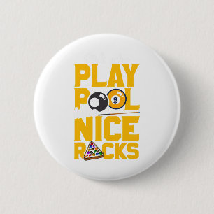 Mädchen, die Pool spielen haben schöne Racks Funny Button
