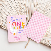 Mädchen Ein Albernes Gänse Sommerkids erster Gebur Einladung