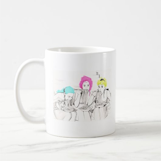 MÄDCHEN ESSEN SPAGHETTI KAFFEETASSE (Links)