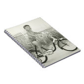 Mädchen fährt Fahrrad Notizblock (Rechte Seite)