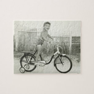 Mädchen fährt Fahrrad Puzzle