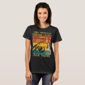 Mädchen fischen Schwarzbarsch T-Shirt (Vorne ganz)