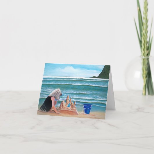 Mädchen-Gebäude-Sandschloss an den Karte (Vorderseite)