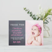 Mädchen-Geburtstag danken Ihnen, - rosa Tafel zu Dankeskarte (Stehend Vorderseite)