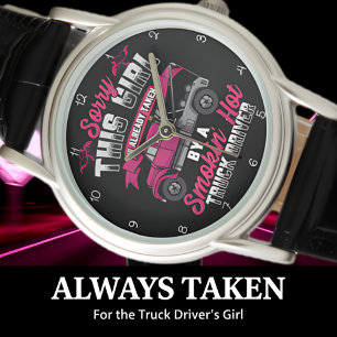 Mädchen, genommen von heißem LKW-Fahrer Armbanduhr
