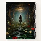 Mädchen im Fantasy-Tunnel Notizblock (Rückseite)