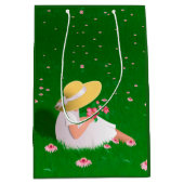 Mädchen im Gras Mittlere Geschenktüte (Vorderseite)