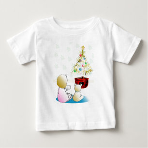 Mädchen im Nachthemd Heiligabend Baby T-shirt