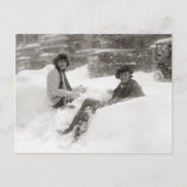 Mädchen im Schnee, 1922 Postkarte (Vorderseite)