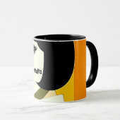 Mädchen im Stil der 60er Jahre mit schwarzem Bob, Tasse (VorderseiteRechts)