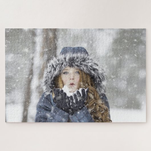Mädchen im Winter mit Schnee Puzzle (Horizontal)