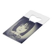 Mädchen in der Ewigkeit Land Manga zeichnend Geldbeutel Flaschenöffner (Rückseite Schrägansicht)