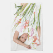 Mädchen in der Milch mit Blume Geschirrtuch (Vertikal)