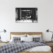 Mädchen in einem Café und Kaffee TIme - Street Fot Leinwanddruck (Insitu (Schlafzimmer))