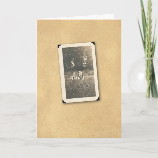 MÄDCHEN IN GRAS 2 KARTE (Vorderseite)