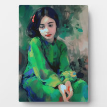 Mädchen in grünem Kleid