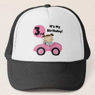 Mädchen in rosa Auto 3. Geburtstag Tshirts und Ges Truckerkappe