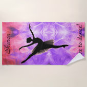 Mädchen "Liebe zu tanzen" Rosa und Lila Badetuch (Vorderseite)