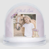 Mädchen Lila Blumen Pferd Schneekugeln (Vorderseite)