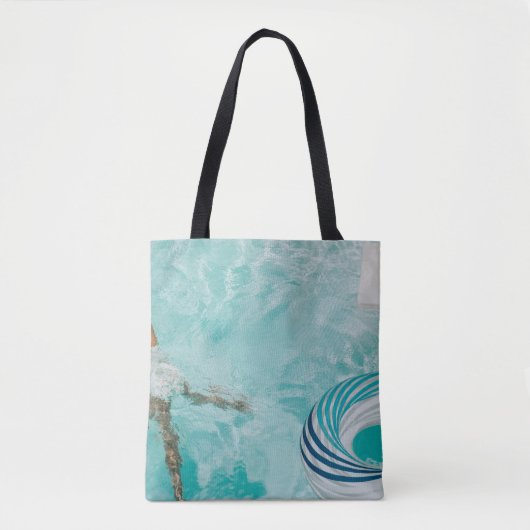 Mädchen mit Badeanzug und Badeanzug im Schwimmbad Tasche (Vorderseite)