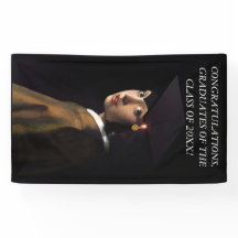 Mädchen mit dem Abschluss-Hut