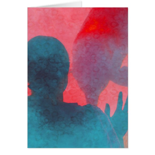 Mädchen mit der Hand oben durch das blaue Rosa des (Vorne)