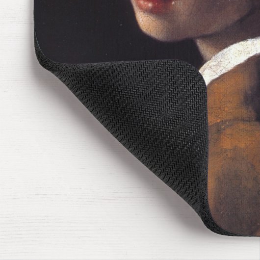 Mädchen mit einem Perlen-Ohrring Mousepad (Ecke)