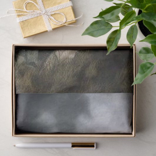 Mädchen mit entcoupterem Gänsegewebe Seidenpapier (Geschenk)