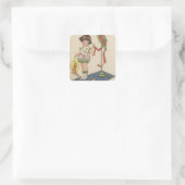Mädchen mit Gelbhut und Küken Quadratischer Aufkleber (Tasche)
