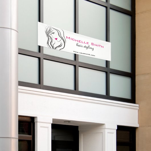 Mädchen mit Haarstyling-Symbol Banner (Äußeres Gebäude)