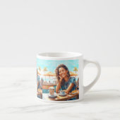 Mädchen mit Kaffeepause Espressotasse (Rechts)