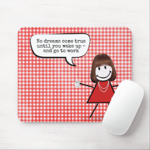 Mädchen mit Kaffeetasse auf Gingham-Muster Mousepad
