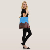 Mädchen mit Kamel Gemälde von Alfred Fox Tasche (Am Model)