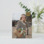 Mädchen mit Korb von Blume Postkarte (Stehend Vorderseite)
