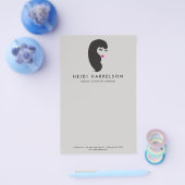 Mädchen mit Lashes auf dem Lt Gray Beauty Flyer (Einzeln)