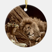 Mädchen mit Löwe und Teddy Bär Keramik Ornament (Vorne)