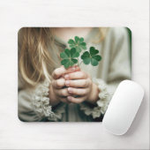 Mädchen mit Lucky Clovers Mousepad (Mit Mouse)