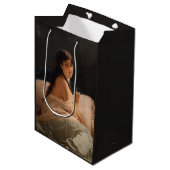 Mädchen mit Medallion (von Gerolamo Induno) Mittlere Geschenktüte (Vorderseite Schrägansicht)