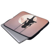 Mädchen mit Mond im Swing Laptopschutzhülle (Vorne Knopf)