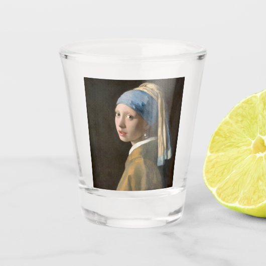 Mädchen mit Perlenohrring Schnapsglas (Vorderseite)