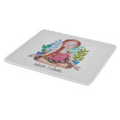 Mädchen mit Pflanze vermitteln Schneidebrett (Ecke)