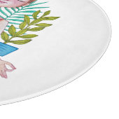 Mädchen mit Pflanze vermitteln Schneidebrett (Ecke)