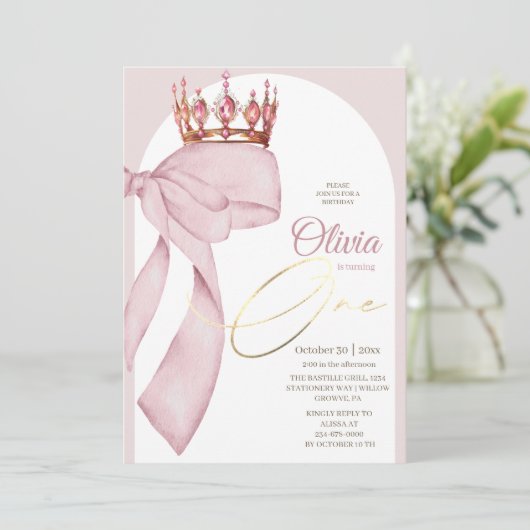 Mädchen mit rosa Schleife zum ersten Geburtstag  Einladung (Stehend Vorderseite)