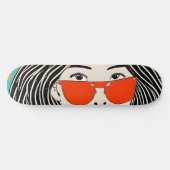 Mädchen mit roter Sonnenbrille Skateboard (Horizontal)