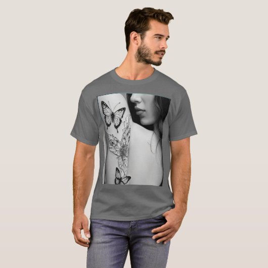 Mädchen mit Schmetterling und Blumendesign T T-Shirt (Vorne ganz)