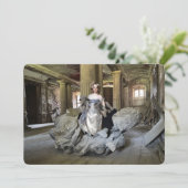 Mädchen mit Spielzeug Feiertagskarte (Stehend Vorderseite)