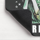 Mädchen, Ohrringe, Liberalstatus Amerikaner Mousepad (Ecke)