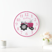 Mädchen Personalisiert rosa Traktorenhalterung Große Wanduhr (Zuhause)