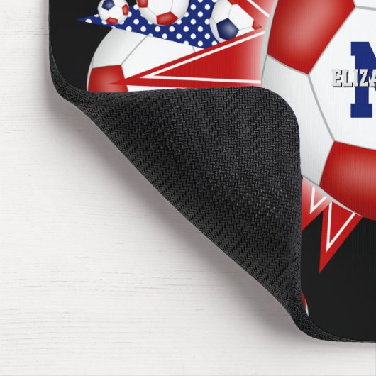 Mädchen roter weißer Fußball-Ball Blowout Mousepad (Ecke)