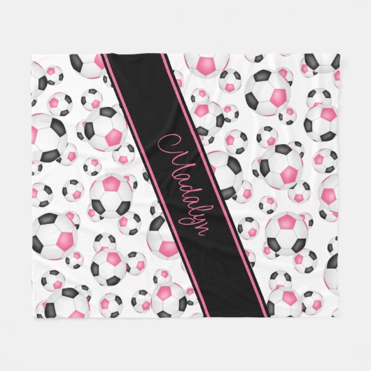 Mädchen spielen rosa schwarze Fußball-Muster Fleecedecke (Vorderseite (Horizontal))